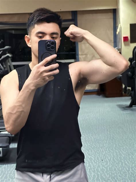 Gian Jade X .